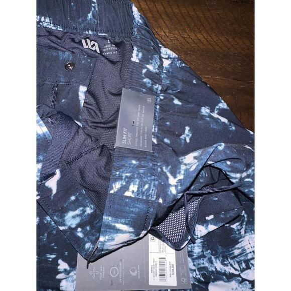 Vrst Shorts Mens Size LARGE Abstract Print Tag Attached Athletic Modern - Picture 5 of 6